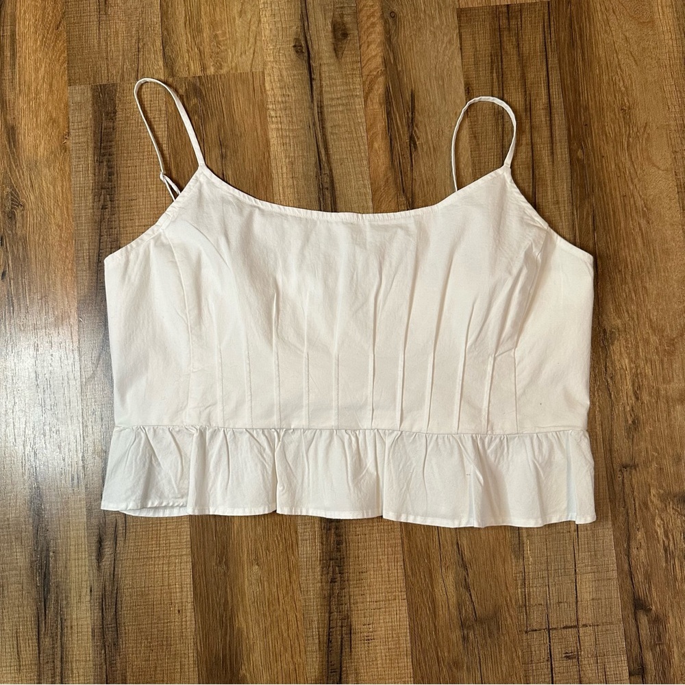 American Eagle White Ruffle Cropped Top Size Large